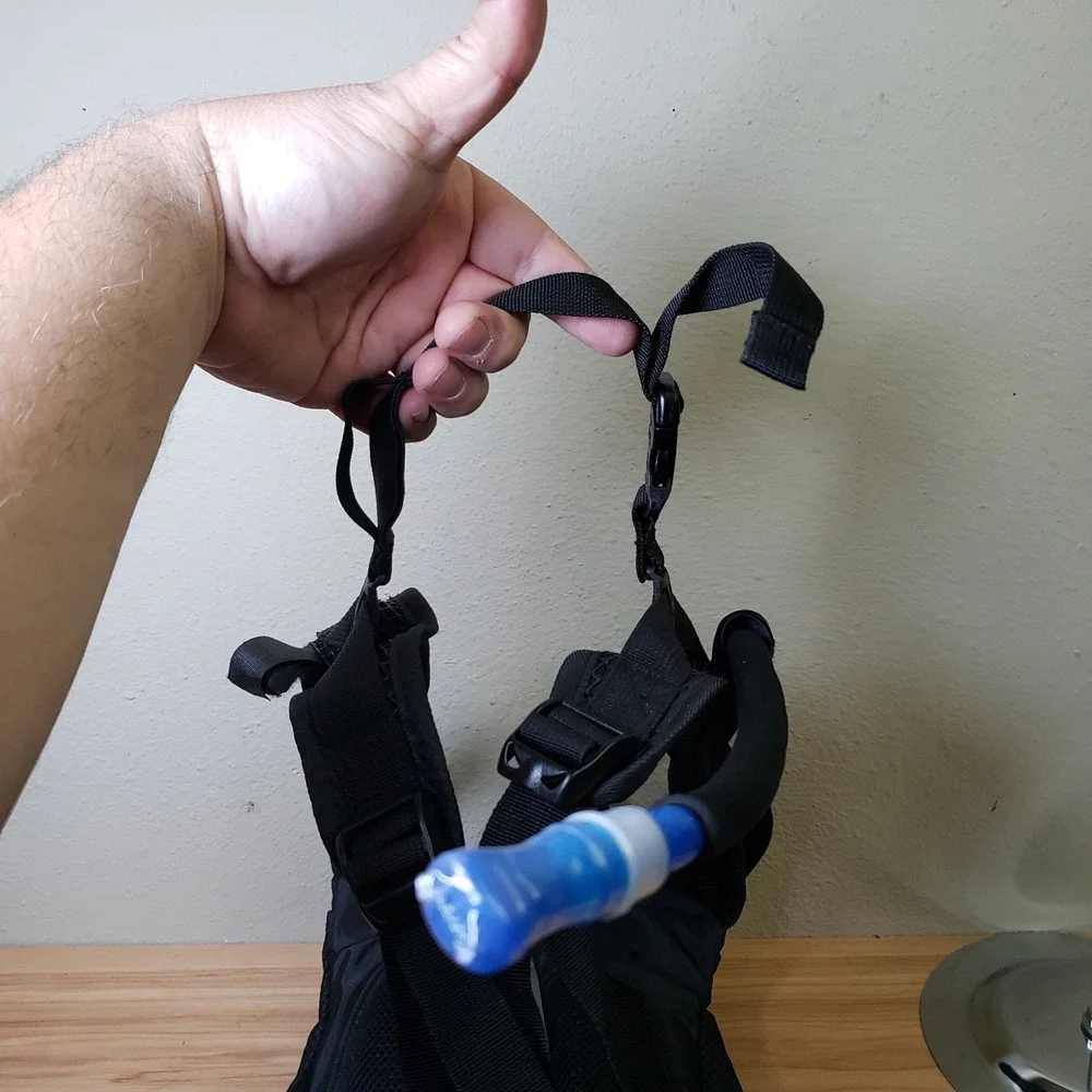 High Sierra For Leed's‎ Hydration H20 Backpack Black Hiking Camping Outdoor NWT